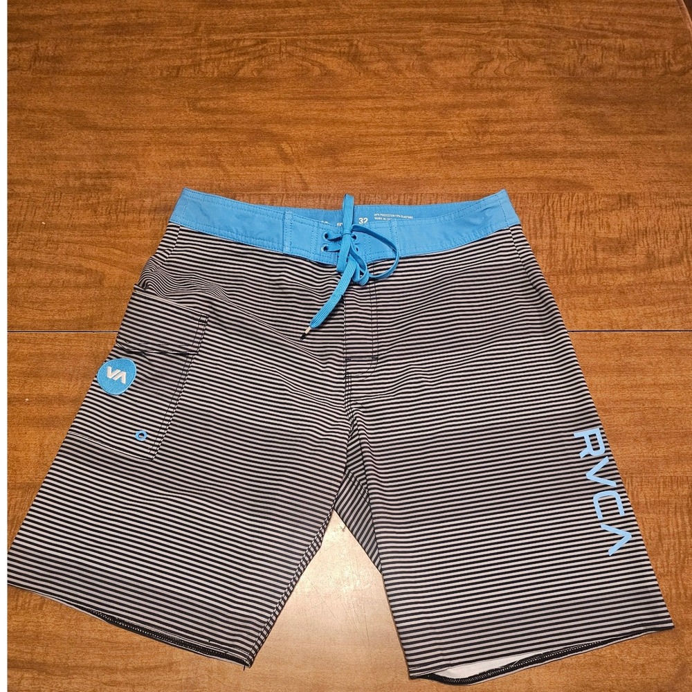 Mens RVCA Board Shorts Swim Trunks Performance Stretch 32 M Striped Black F28